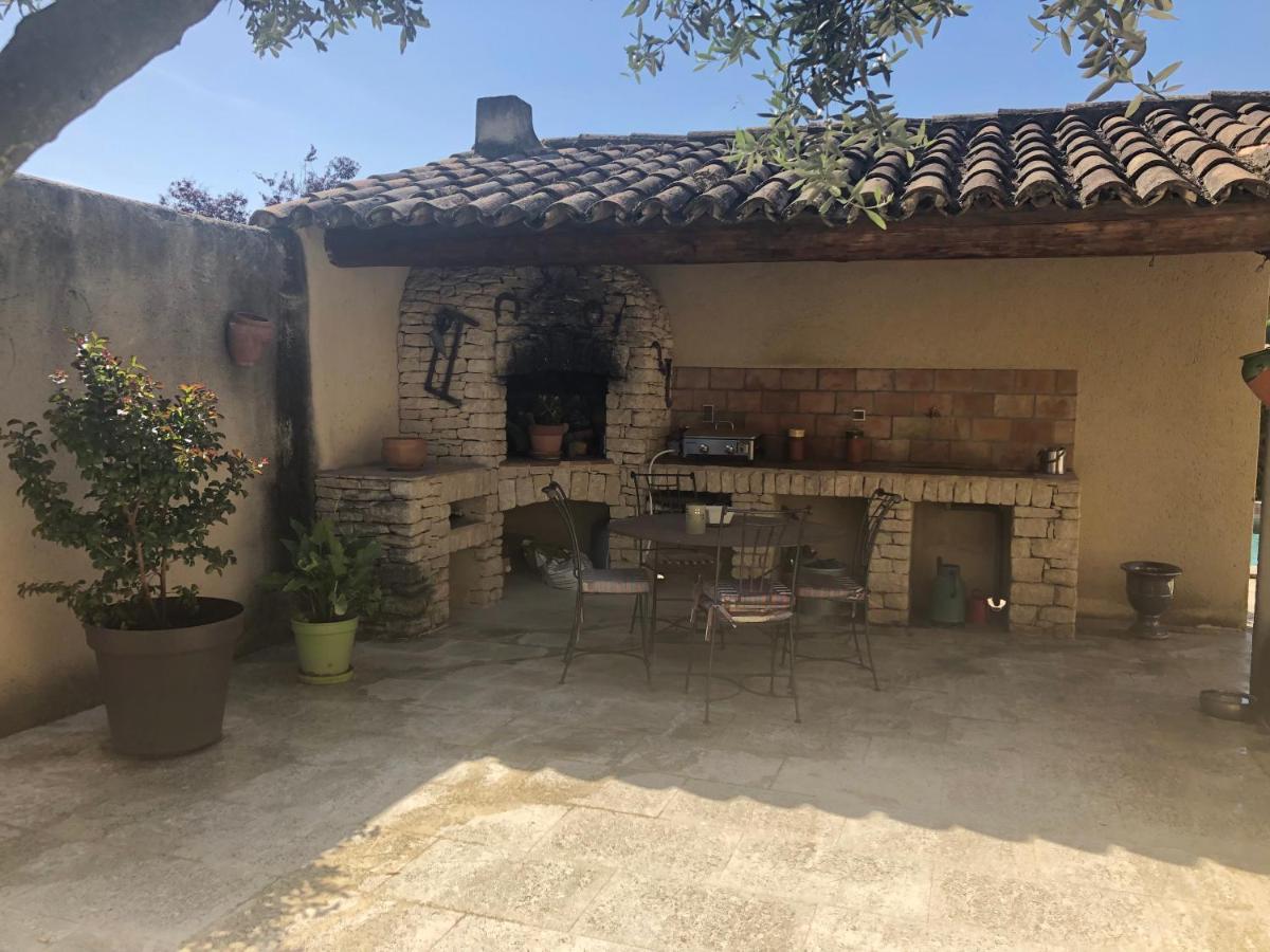 Villa Dans Le Luberon A 2 Km De Lourmarin Lauris Exterior photo